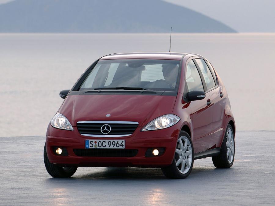  Mercedes-Benz A170 5-Door 2004 года  (фото 3 из 10)